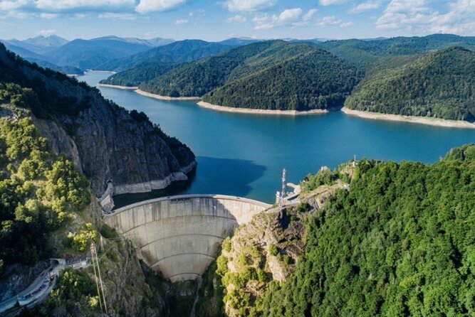 Hike to Poenari Fortress, Vidraru Dam, Argeș Monastery - Private - Curtea de Argeș Monastery and Romania’s royal tombs