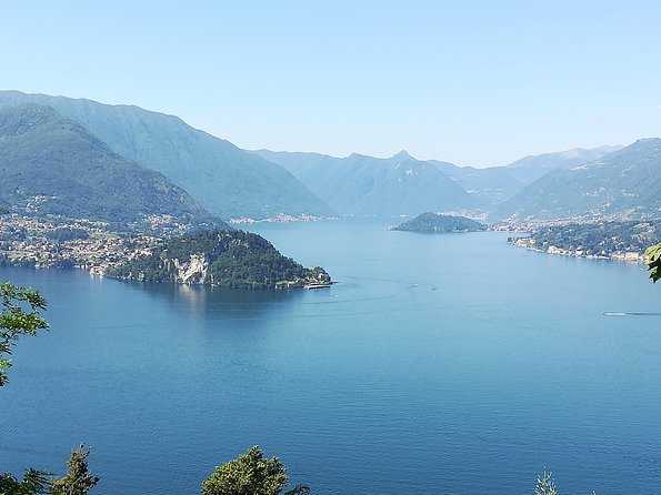 HIKING TOUR: VARENNA, Castle of VEZIO Villa MONASTERO, FIUMELATTE - Fiumelatte and the river linked to Leonardo da Vinci