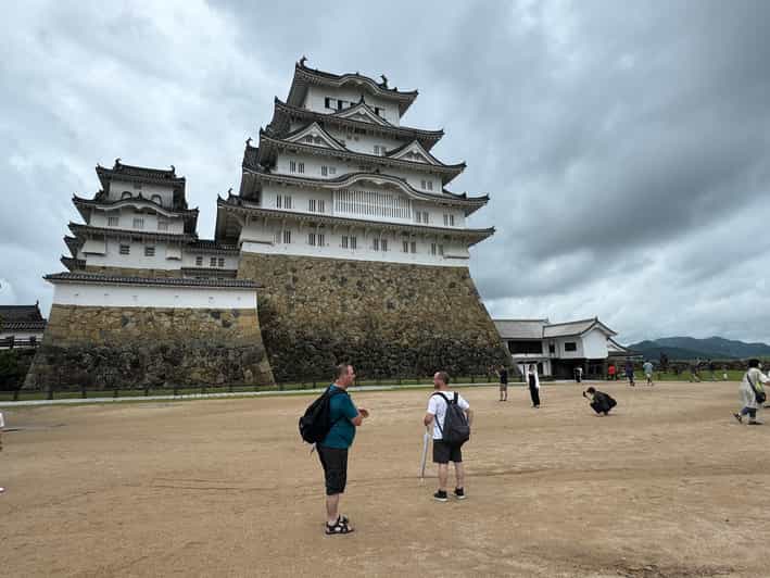 Himeji: Himeji Castle & Kokoen Garden 3.5-Hour Guided Tour - Why Himeji Castle deserves your time