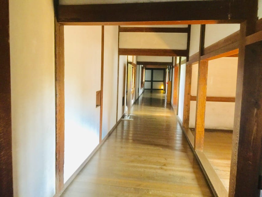 Himeji: Private Guide Tour of the Castle from Osaka or Kyoto - Who should book this private Himeji outing