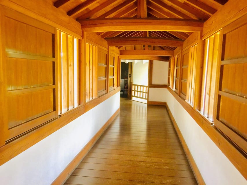 Himeji: Private Guide Tour of the Castle from Osaka or Kyoto - Wanoyagura and the wider castle story