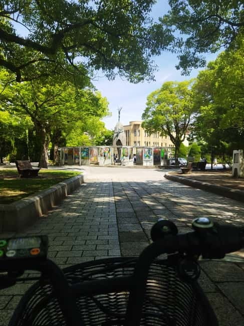 Hiroshima: Peace Park, Castle, and Mitaki Temple E-Bike Tour - Hiroshima Castle adds a different kind of history