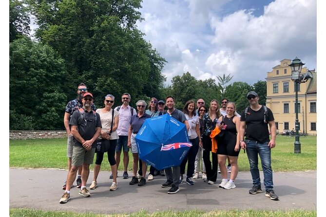 Historic Krakow : Old Town & Wawel Castle Walking tour - Why this route works for a first morning in Krakow