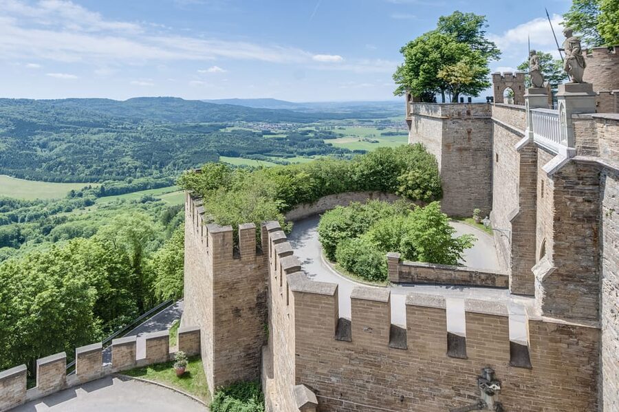 Hohenzollern Castle: Full-Day Tour from Frankfurt - Who will enjoy this tour most?
