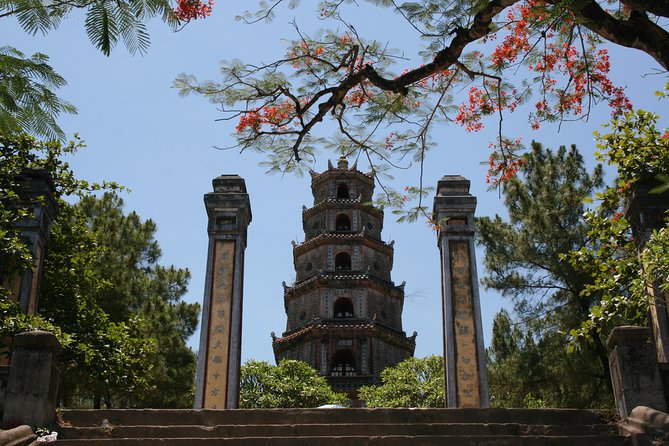 Hue City and The Citadel via Hai Van Pass Daily Small Group Tour - Lang Co Beach and the coastal pause