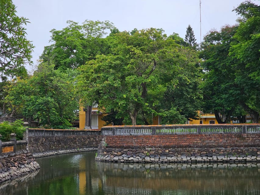 Hue Imperial City Walking Tour: Citadel & Forbidden City - Hien Lam Pavilion and The Mieu Temple