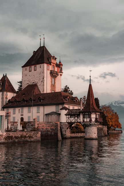 Interlaken: Lake Thun Castles Tour with Entry Tickets - Thun Castle for Old Town Views and Medieval Displays