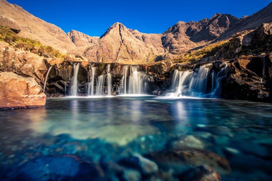 Inverness: 2-day Isle of Skye, Fairy Pools & Castles Tour - Dunvegan Castle and a choice at lunchtime