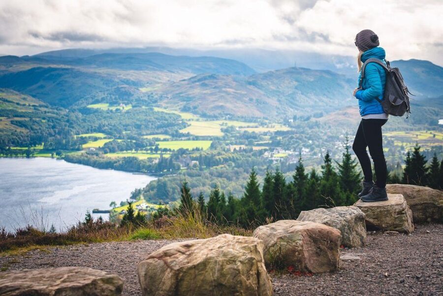 Inverness: Loch Ness Cruise, Castle, and Outlander Tour - Loch Ness by boat, not just by photograph