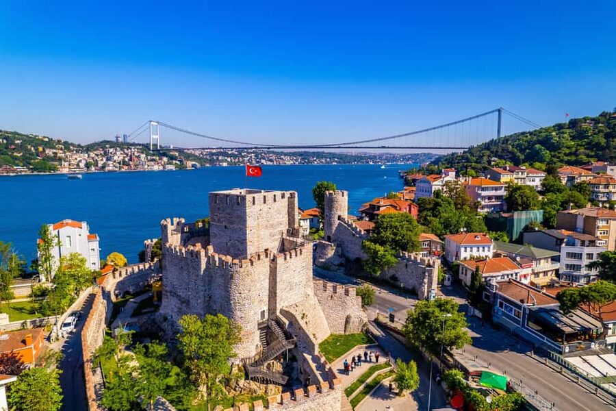 Istanbul: Boat Cruise w/ Snacks & Anatolian Fortress Visit - Why This Bosphorus Cruise Works So Well