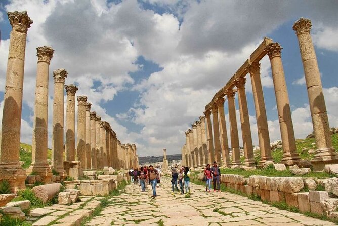 Jerash and Ajloun Castle Full-Day Tour from Amman or Airport - Ajloun Castle: one hour inside a hilltop fortress