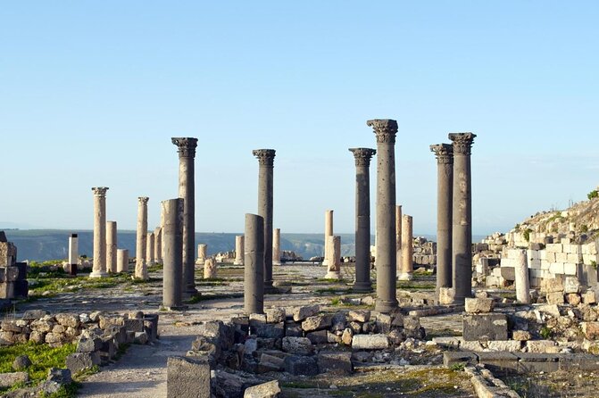 Jerash Umm Qais & Ajloun Castle Tour - Umm Qais: Roman ruins above the Sea of Galilee