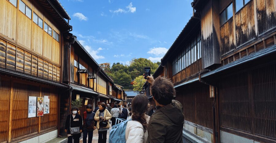 Kanazawa: Half-Day Private Tour - Garden, Castle, Geisha - Key points at a glance