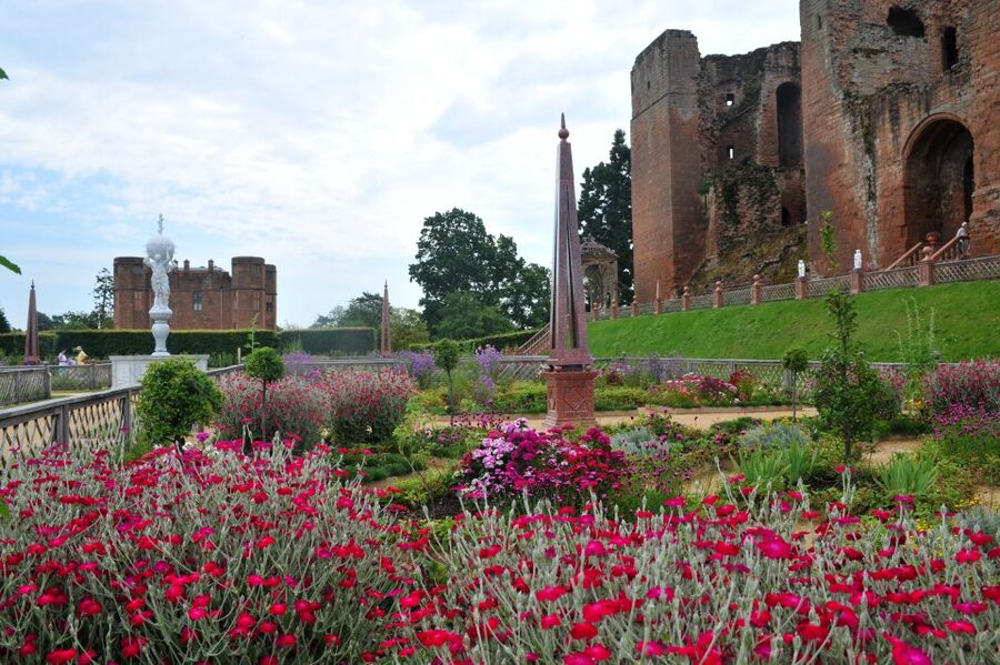 Kenilworth Castle and Elizabethan Garden Entry Ticket - Entering the castle keep, the heart of Kenilworth