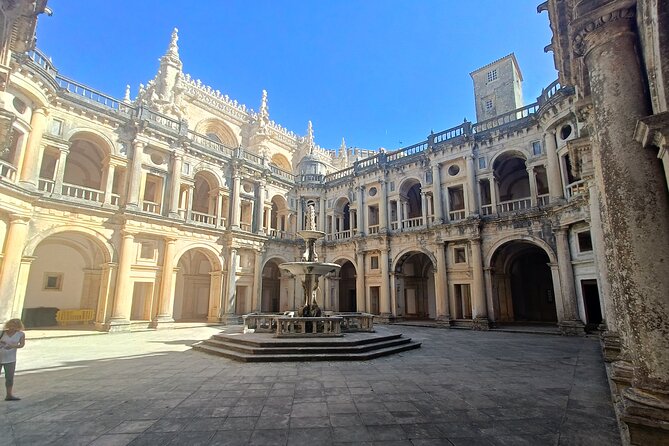 Knights Templar Castle, Nazaré & Óbidos️ Private Day Tour - Who should book this Portugal day trip