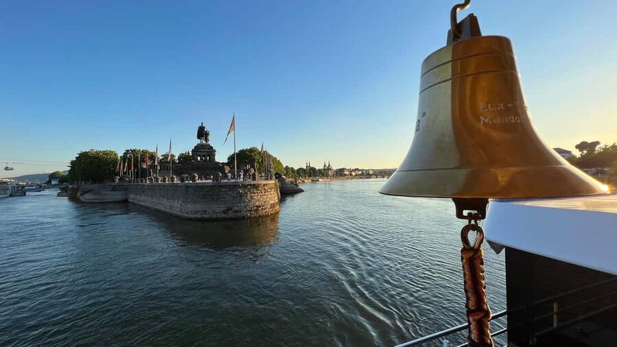 Koblenz:Rhine Valley boat tour along the castles and palaces - What the $22 Fare Buys You