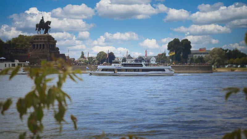 Koblenz:Rhine Valley boat tour along the castles and palaces - Choosing Your Seat on La Paloma