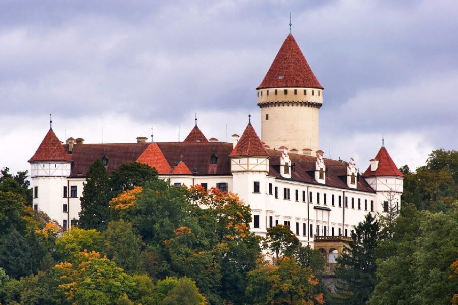 Konopiště: Chateau Tour from Prague - From Prague to a Bohemian hunting chateau