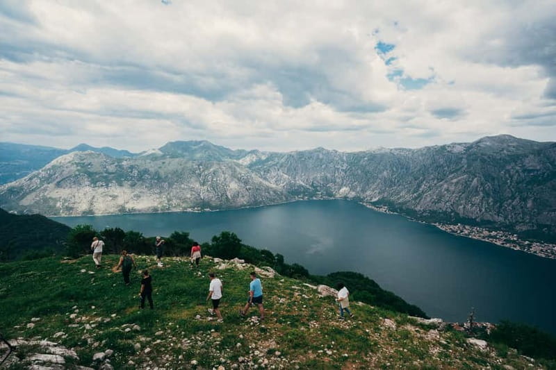 Kotor Bay and Fortresses Off-Road Adventure & Food tasting - Who should book this experience?