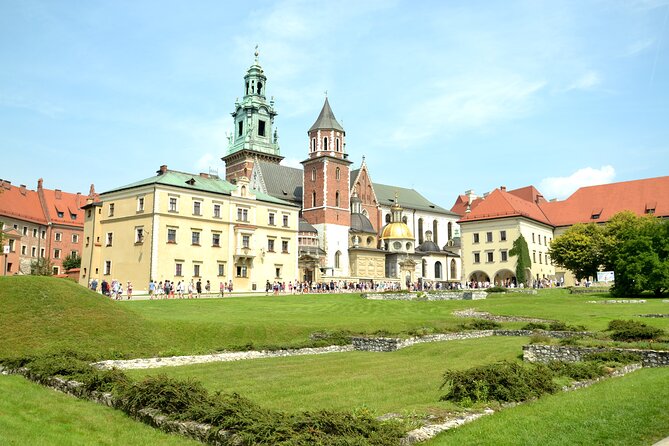Krakow's Essential Tour of the Old Town and Wawel Castle - Jagiellonian University and Collegium Novum