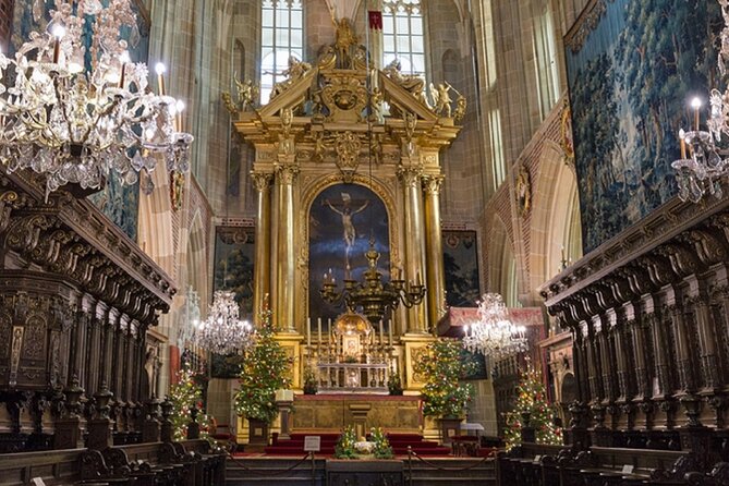 Krakow: Wawel Castle Guided Tour - Timing, meeting points, and what to bring