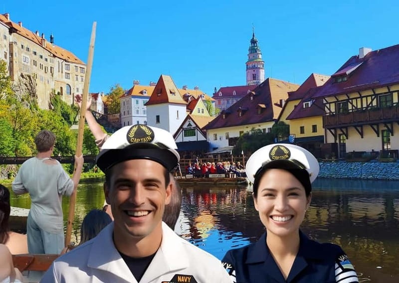 Krumlov's Best Of: River Cruise, Castle Tour & Lunch ☀️| 5h - Starting at Svornosti Square and St. Vitus Church