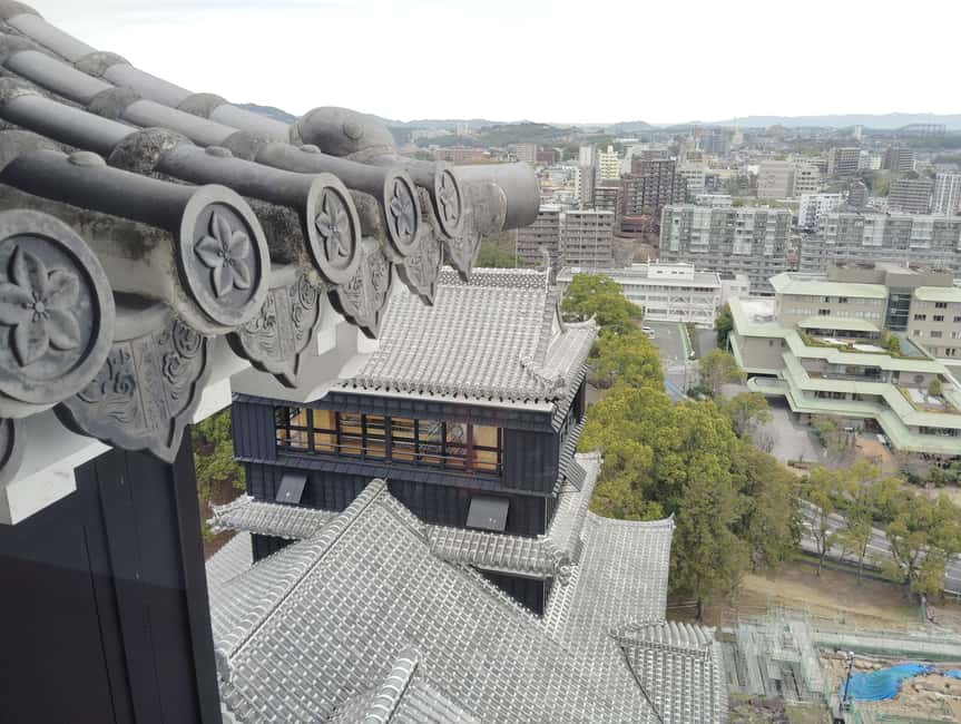 Kumamoto Castle, Samurai Legacy & Restoration Tour - Kumamoto or Hakata: choosing the right option