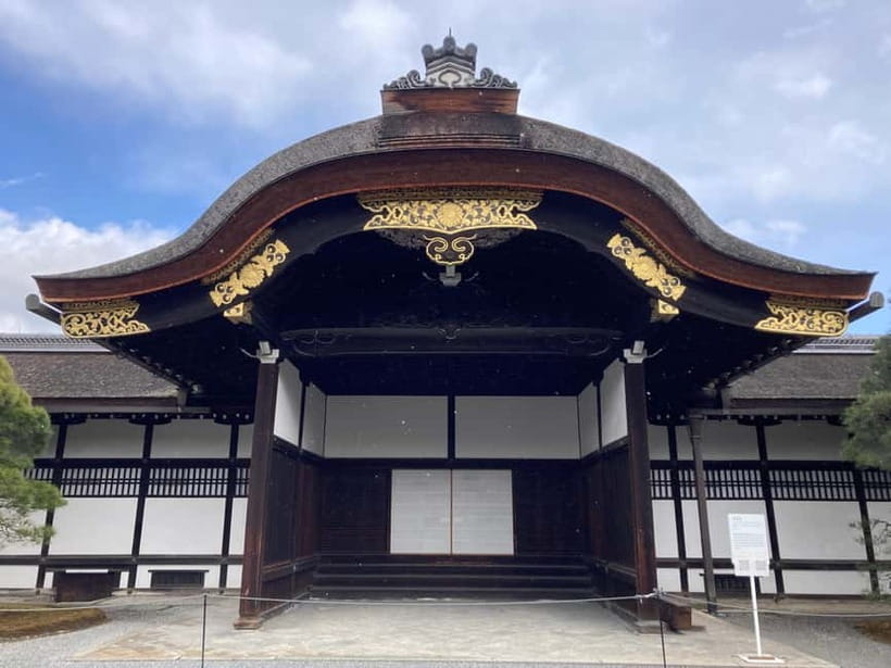 Kyoto: Nijo Castle and Kyoto Imperial Palace Guided Tour - Practical tips for a smoother visit