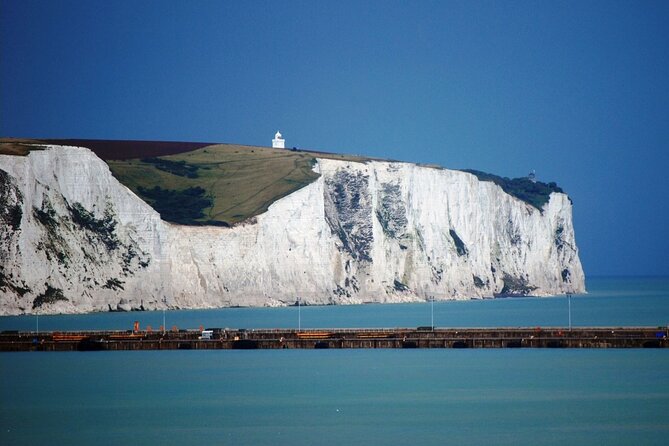 Leeds Castle, Canterbury Cathedral and Cliffs of Dover Day Trip - Coach size, comfort, and the pace of the day