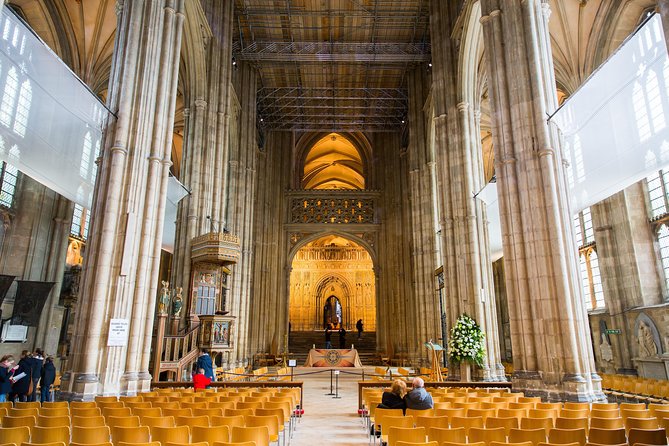 Leeds Castle, Cliffs of Dover and Canterbury Day Trip from London with Guided Cathedral Tour - Price, timing, and who gets the best value