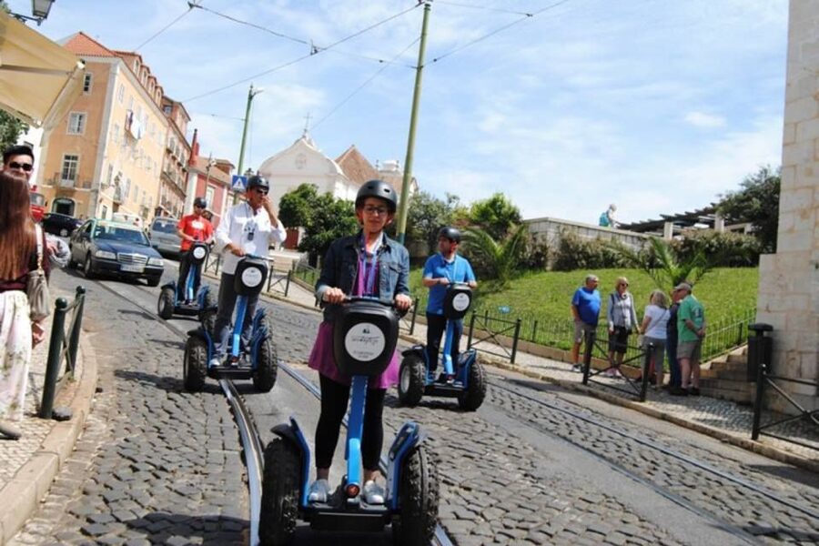 Lisbon: 1.5 Hour Private Segway Tour of the Castle - Fifteen minutes to learn the Segway