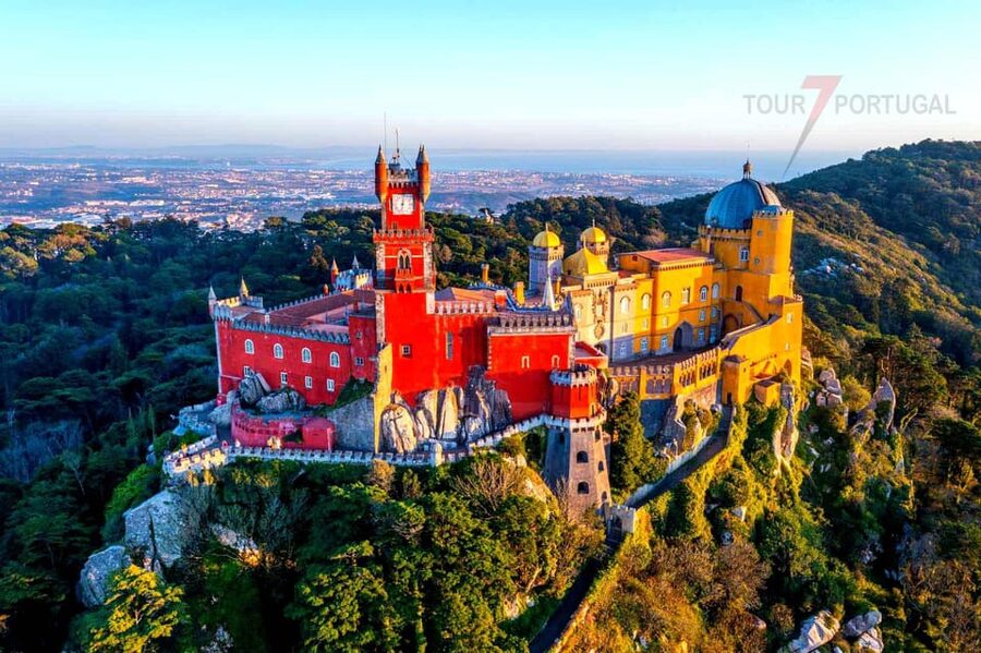 Lisbon: Pena Palace, Moorish Castle, Qta. Regaleira & Sintra - Pena Palace, gardens, and the 11 a.m. ticket