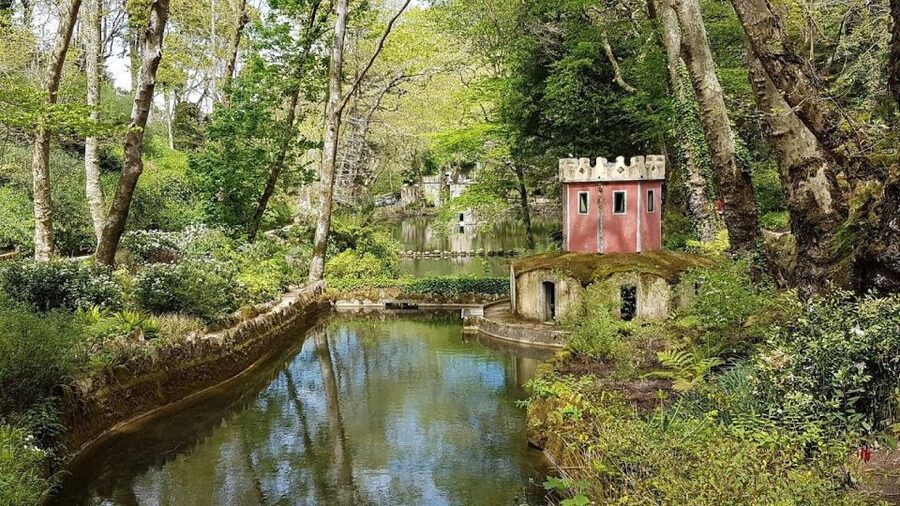 Lisbon: Sintra, Pena, Moorish Castle, Regaleira & Cascais - A pastry break in Sintra’s old town