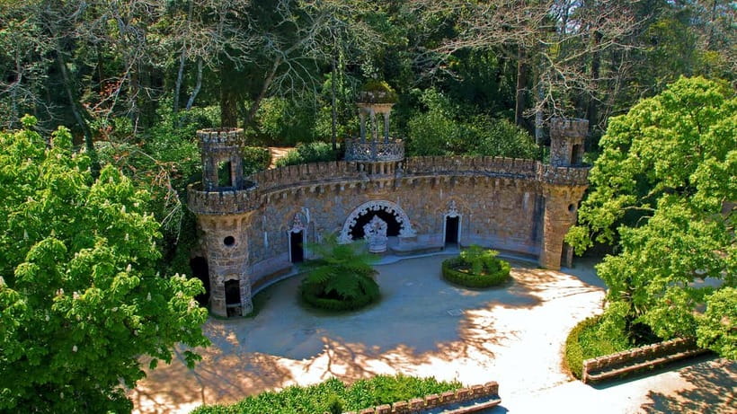 Lisbon: Sintra, Pena, Moorish Castle, Regaleira & Cascais - Boca do Inferno and a short look at Cascais