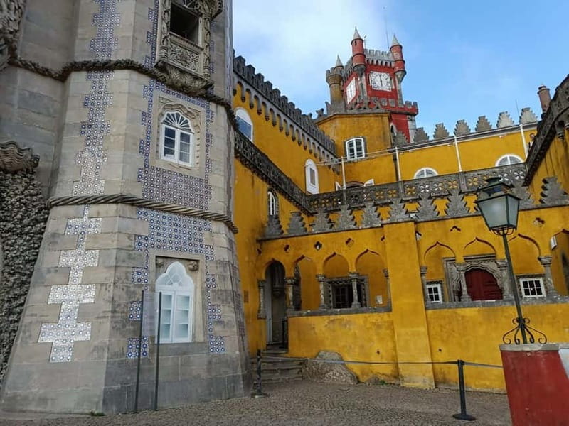 Lisbon: Sintra, Pena Palace, Moorish Castle & Regaleira Tour - Monserrate Palace, seen in passing