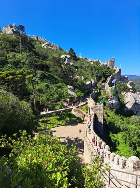 Lisbon: Sintra, Pena Palace, Moorish Castle & Regaleira Tour - Cascais and Boca do Inferno