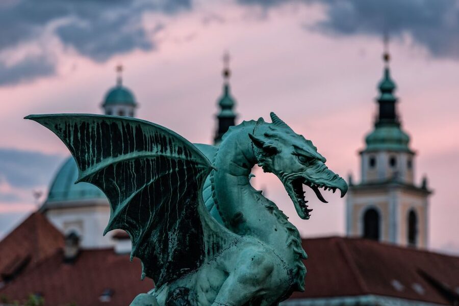 Ljubljana: Guided Walk & Funicular Ride to Ljubljana Castle - Key points at a glance
