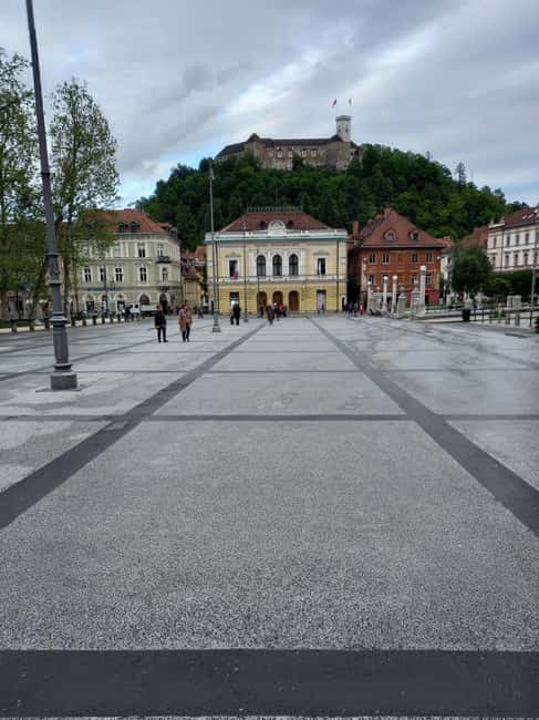 Ljubljana wonderful castle on foot and new places :) - Cobblers’ Bridge and the old-town crossing
