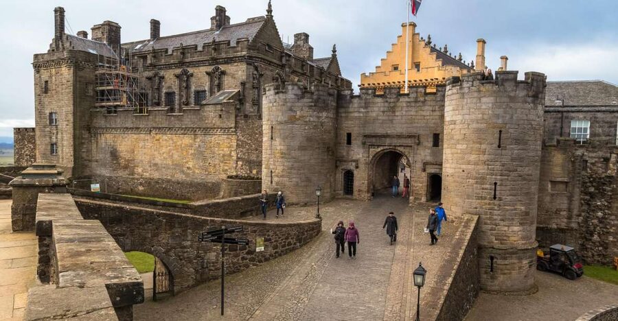 Loch Lomond, Stirling Castle, & Kelpies Tour from Edinburgh - Key points at a glance