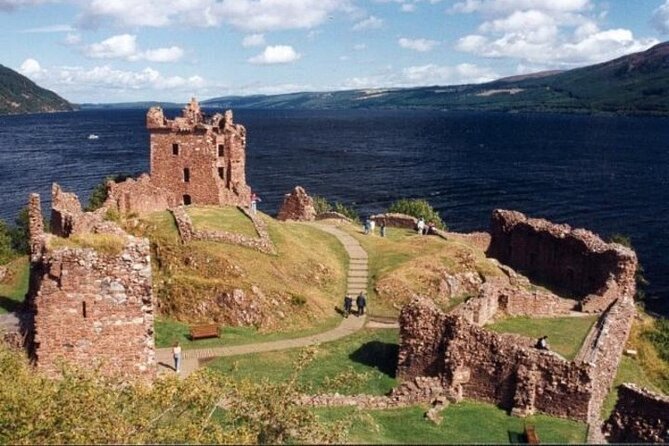 Loch Ness,Cawdor Castle,Outlander Sites &More from Inverness - Key points to know before booking