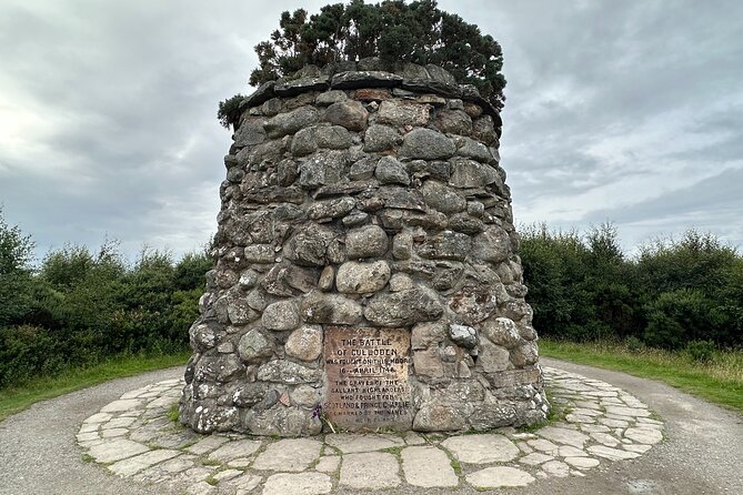 Loch Ness,Cawdor Castle,Outlander Sites &More from Inverness - Culloden Battlefield and the story of the clans