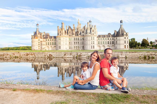 Loire Valley Castles Trip with Chenonceau and Chambord from Paris - Three Loire castles in one very long day