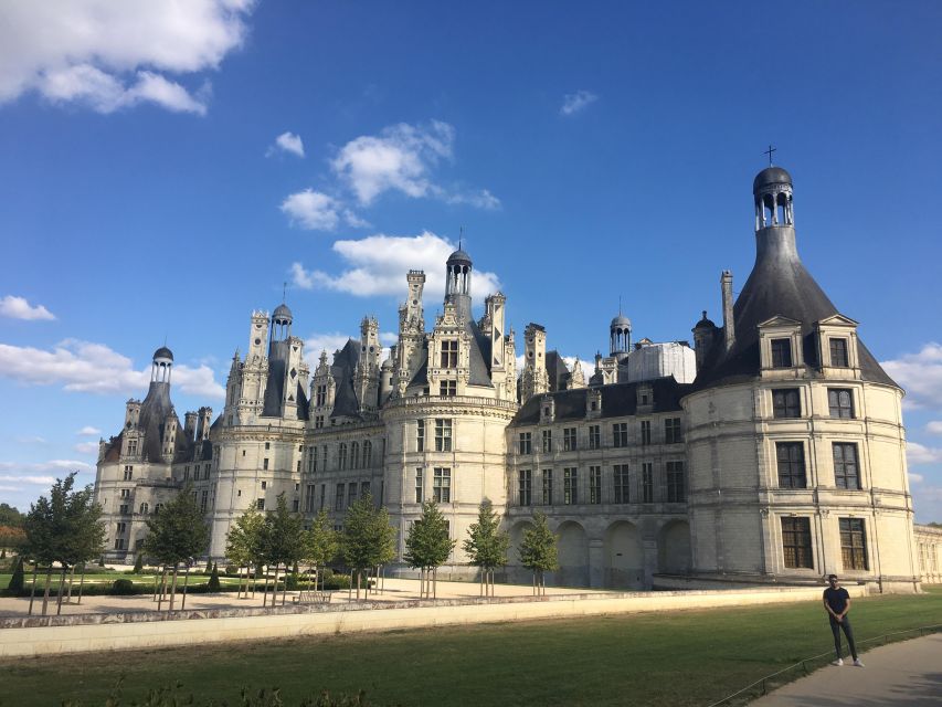 Loire Valley Castles: VIP Private Tour from Paris 3 Castles - Key points at a glance