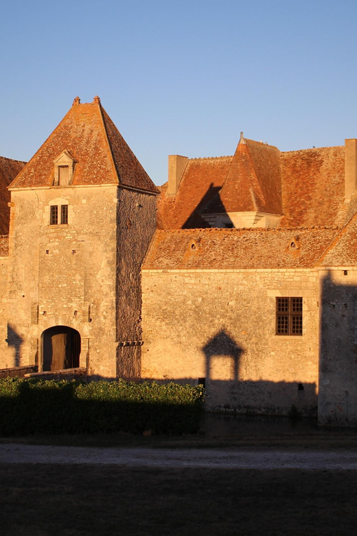 Loire Valley; Gastronomic Tour; Medieval Castle - A medieval stronghold with a very personal welcome