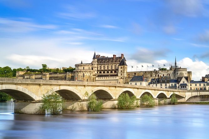 Loire Valley Wine and Castles Small-Group Day Trip from Paris - Why this Loire Valley day trip works