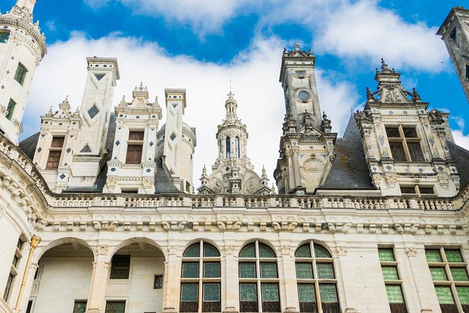 Loire Valley Wine and Castles Small-Group Day Trip from Paris - What the wine tasting really includes