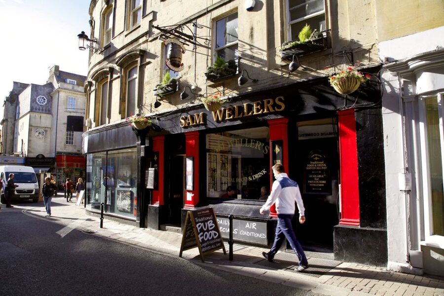 London: Windsor Castle, Stonehenge, and Bath Day Trip - Who gets the most from this tour?
