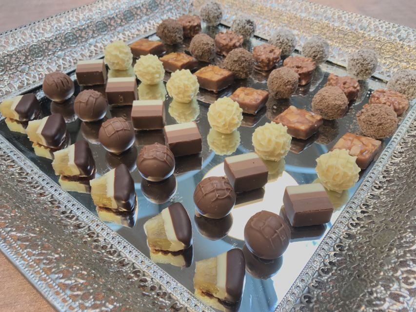 Lucerne CH Tour: Cheese, Chocolate, Chapel Bridge & Chateau - Taking the lift to Lucerne Castle