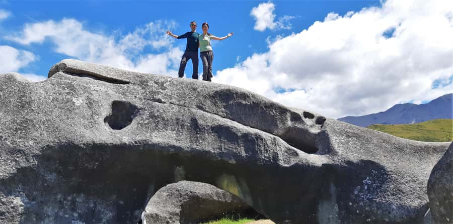 Lyttelton: Shore Excursion, Castle Hill & Inland Canterbury - Springfield’s giant doughnut and a good photo stop