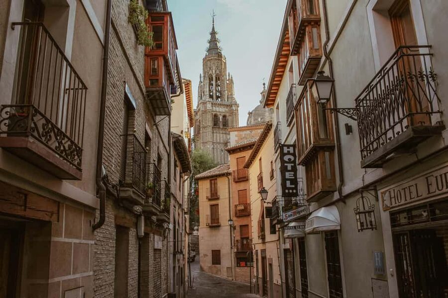 Madrid: Toledo Excursion with a Visit to the Alcázar and the Army Museum - The Primate Cathedral and Its Major Works